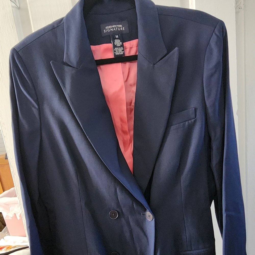 Jones New York blue women's blazer, size 14.